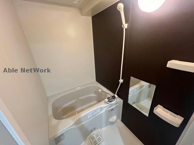 物件内観写真9　(同型反転　現況優先)