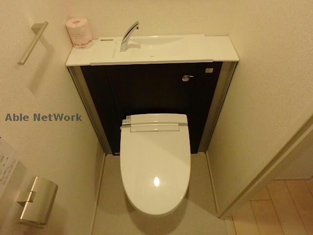 物件内観写真9　(※同型反転タイプ)