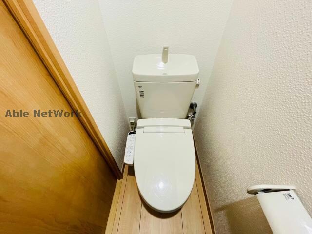 物件内観写真10　(別号室写真・現況優先。)