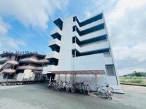 Saint-Hurstの外観写真