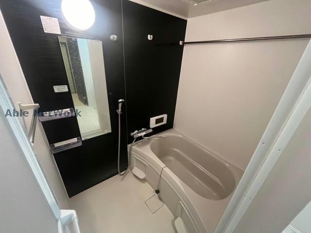 物件内観写真8　(同型別号室※現状優先※)