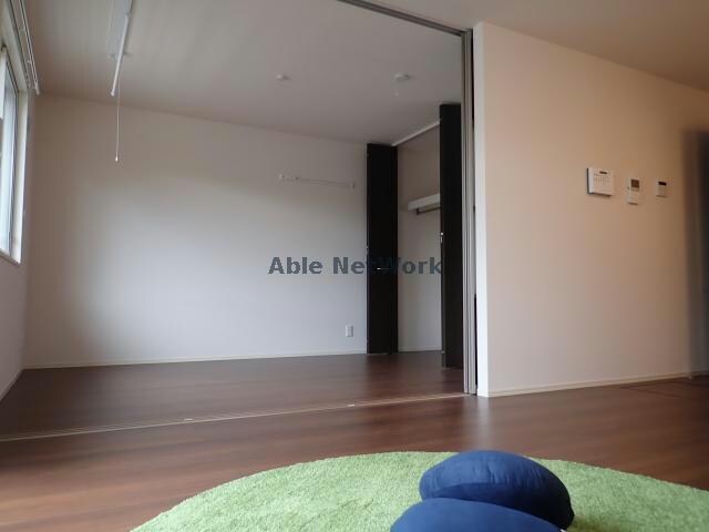 物件内観写真5　(同型イメージ)