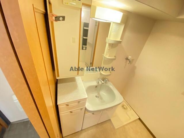 物件内観写真8　(同型タイプ　現況優先)