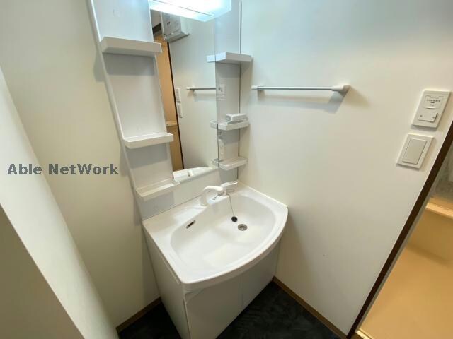 物件内観写真2　(※同型反転・現況優先)