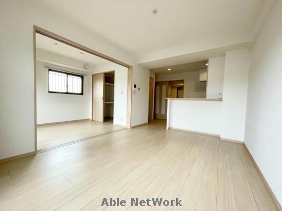 物件内観写真6　(同型モデル)