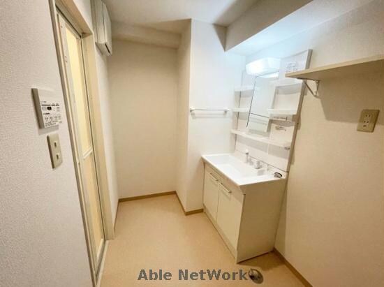 物件内観写真11　(同型モデル)