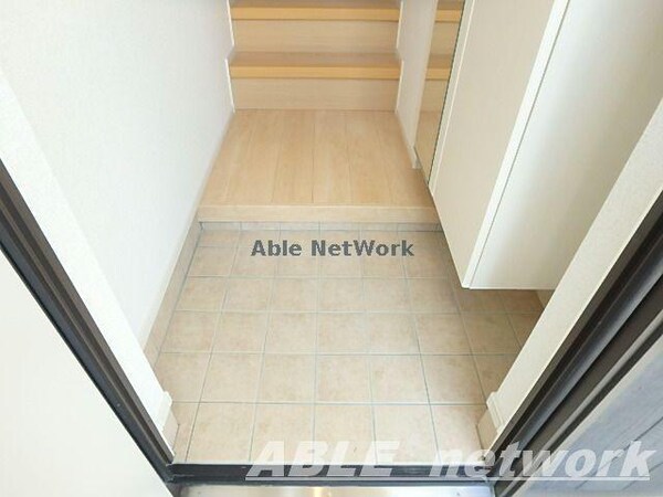 玄関回り(同型)