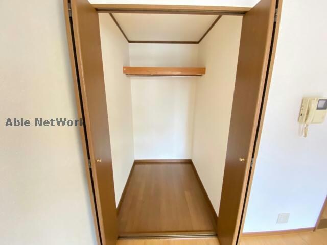 物件内観写真2　(※同型・現況優先)