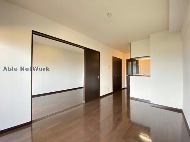 リビングダイニング