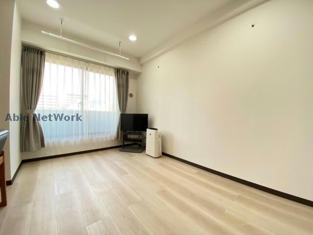 物件内観写真5　(※同型タイプ　現況優先)