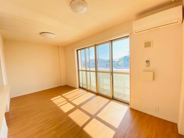 空調設備(同型　現況優先)