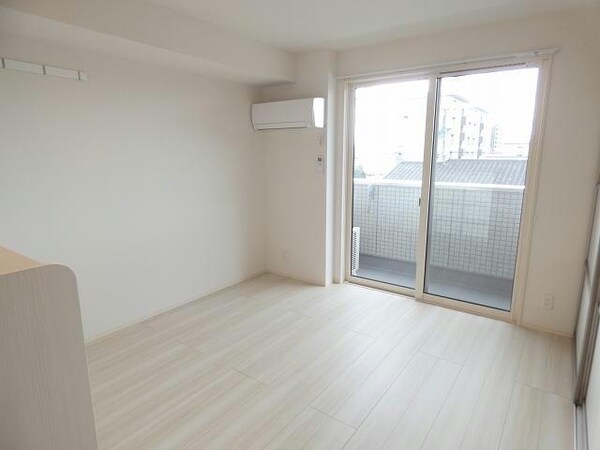 リビングダイニング