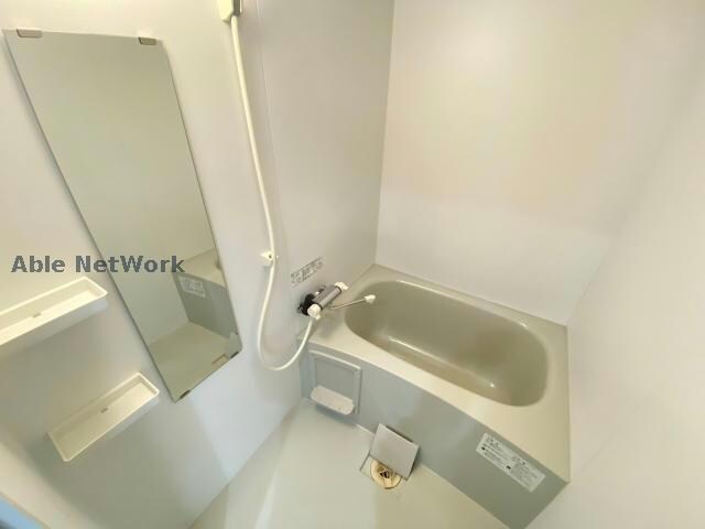 バス／シャワールーム等(※同型タイプ　現況優先)