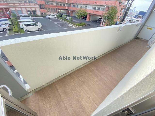 物件内観写真13　(同型タイプ　現況優先)