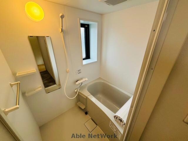 物件内観写真30　(同型モデル)