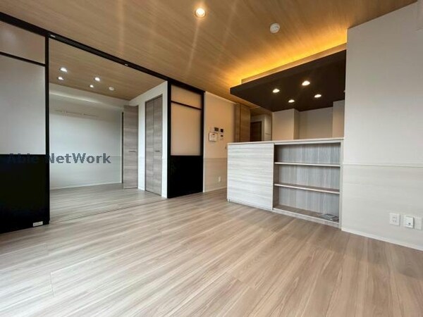 リビングダイニング