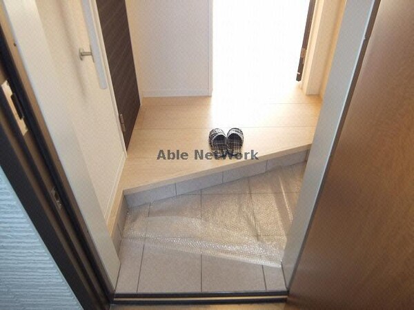 玄関回り(同型　現況優先)