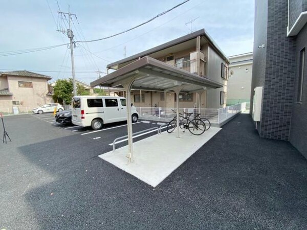 駐輪場