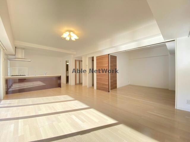 物件内観写真4　(同型タイプ　現況優先)