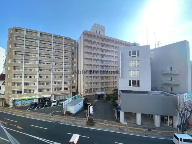 物件内観写真15　(同型タイプ　現況優先)