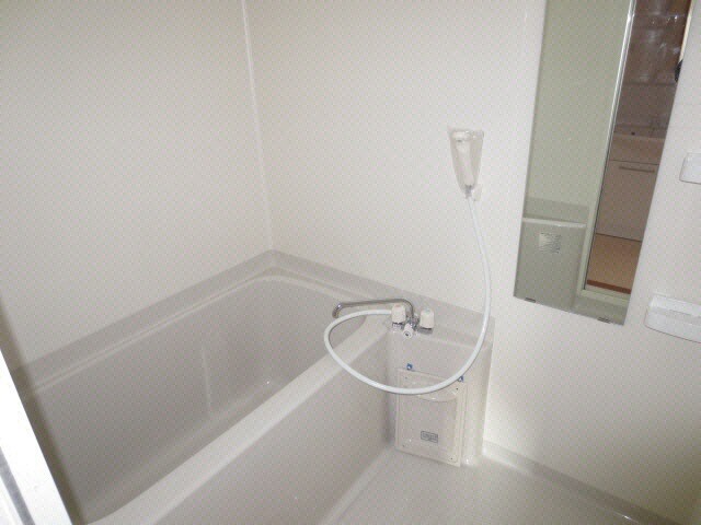 物件内観写真15　(同型　現況優先)