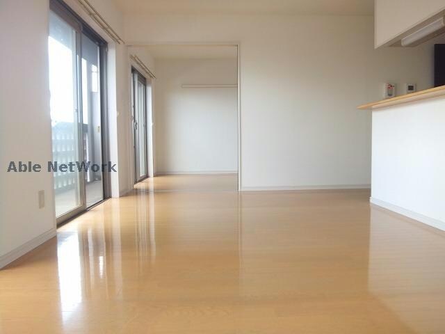 物件内観写真15　(同型タイプ　現況優先)