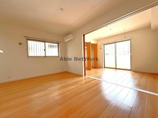 物件内観写真5　(同型タイプ　現況優先)