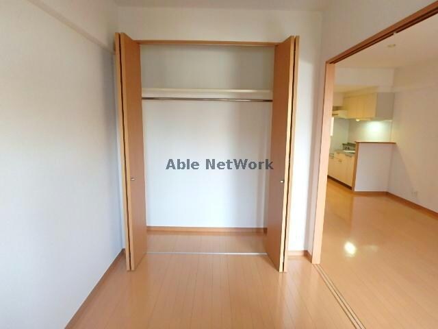 物件内観写真4　(同型　現況優先)