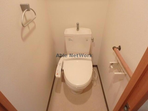 トイレ(同型タイプ　現況優先)