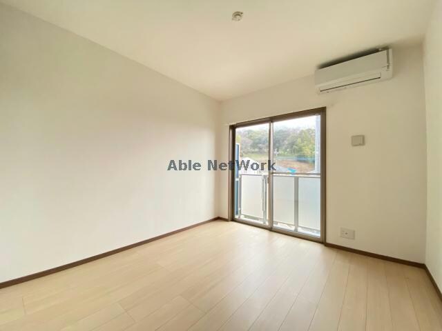 物件内観写真8　(同型モデル)