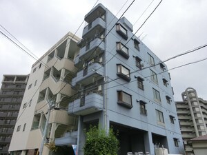 ラフォーレ４番館外観写真