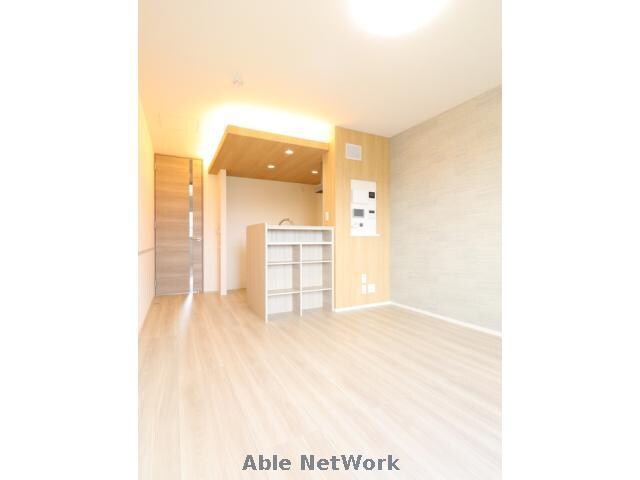 物件内観写真8　(同型反転)