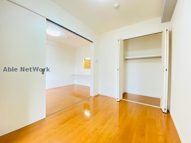 物件内観写真5　(同型　現況優先)