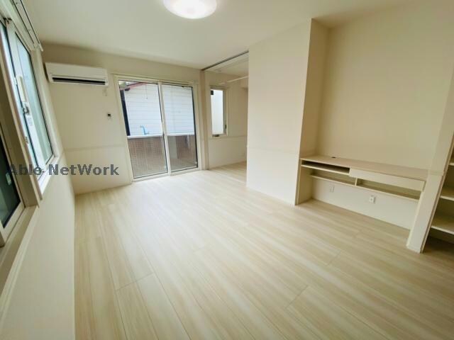 物件内観写真5　(同型　現況優先)