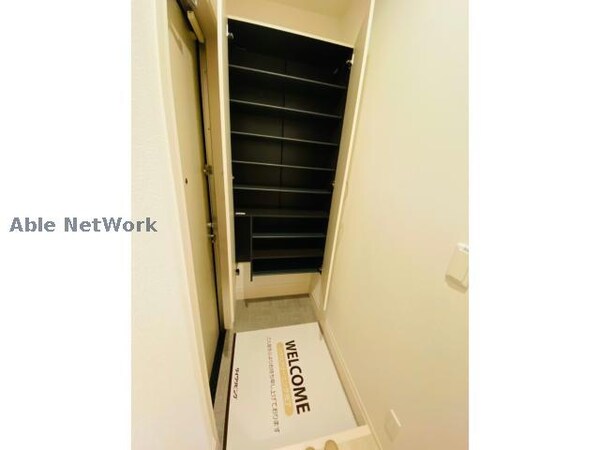 玄関回り(同型　現況優先)