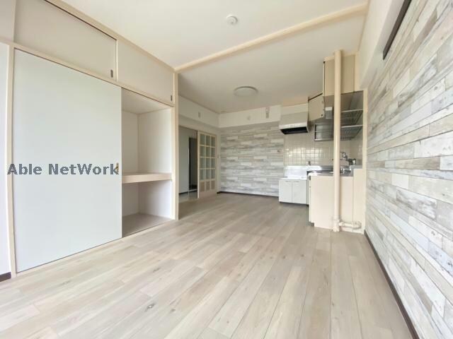 物件内観写真5　(同型タイプ・現状優先)