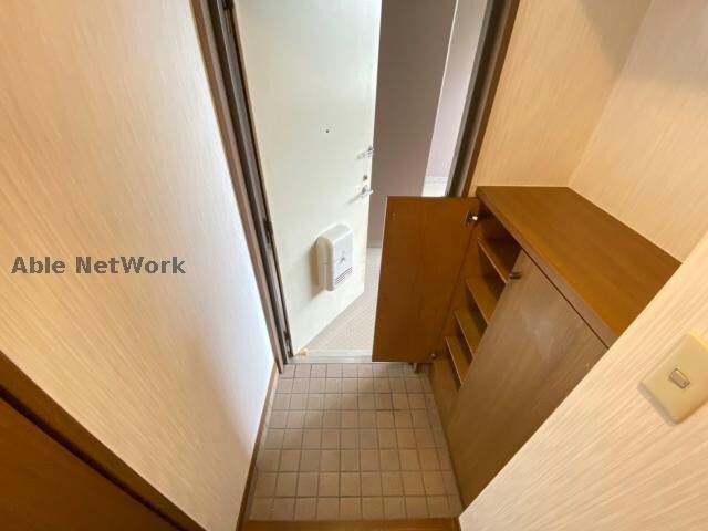 物件内観写真10　(同型反転　現況優先)