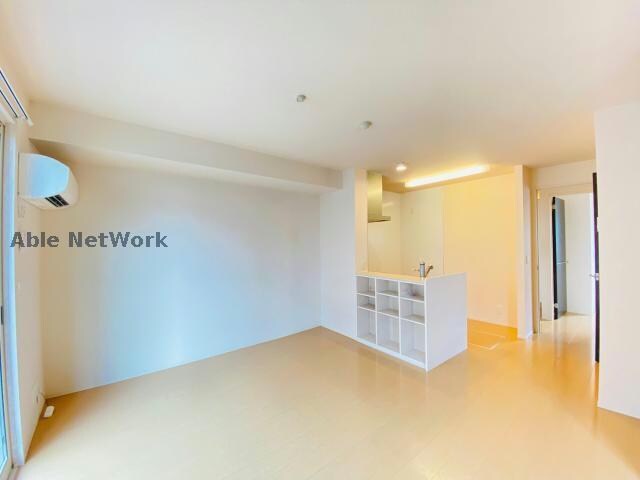 物件内観写真2　(同型)