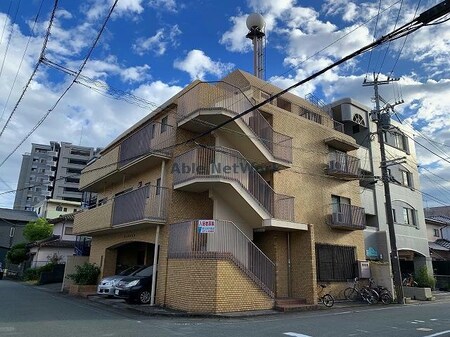 ニッキンビル外観写真