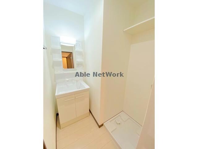 物件内観写真14　(同型　現況優先)