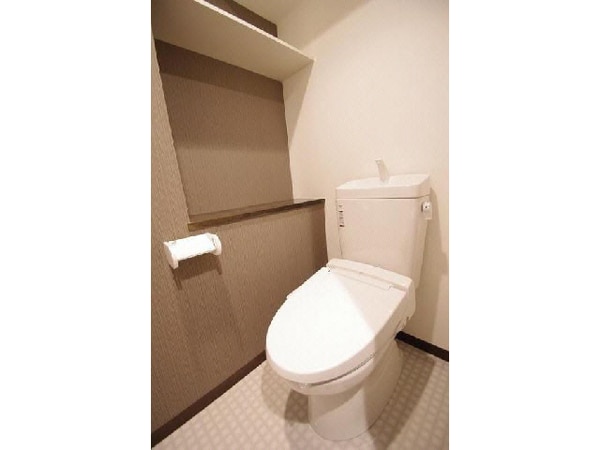 トイレ(同型モデル　現況優先)