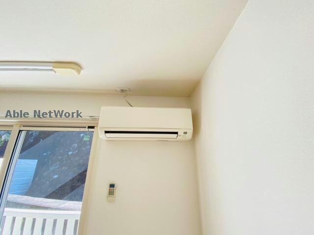 物件内観写真13　(同型別号室写真)