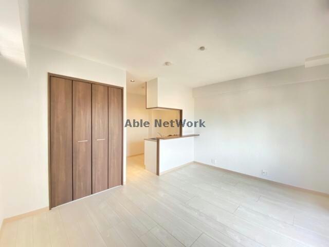 物件内観写真7　(同型。現況優先。)