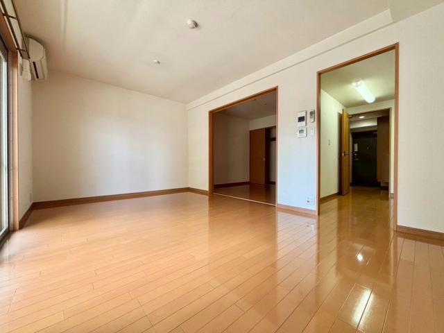 物件内観写真5　(同型　現況優先)