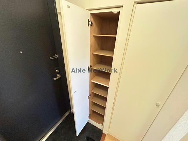 物件内観写真13　(※同型反転タイプ・現況優先)