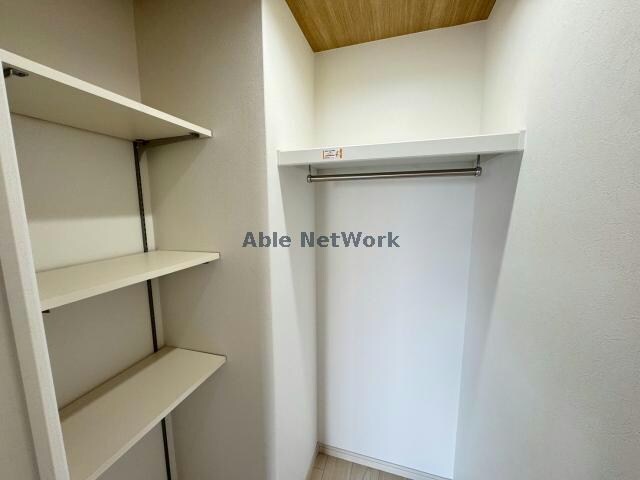 物件内観写真6　(同型　現況優先)