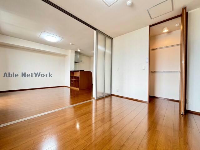 物件内観写真8　(※別号室同型)