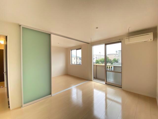 物件内観写真5　(※同型、現況優先)