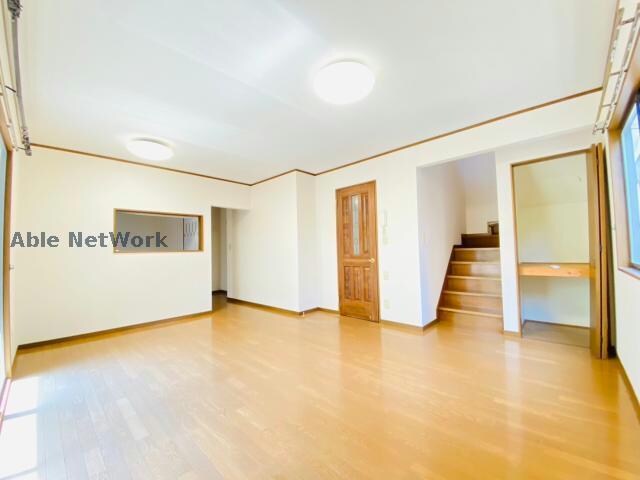 物件内観写真2　(別号室写真・現況優先)