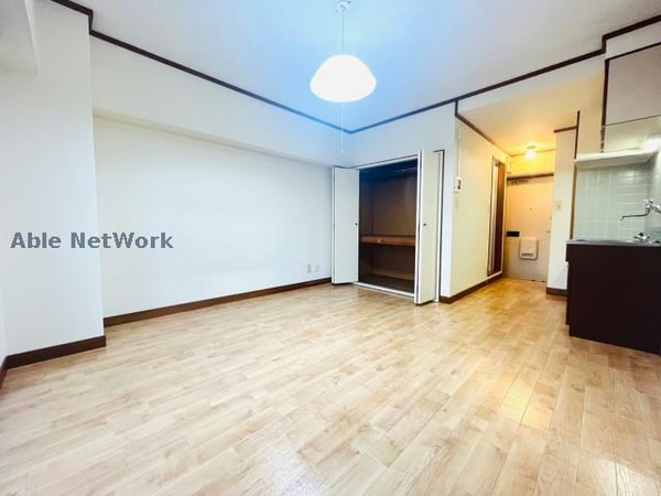 リビングダイニング